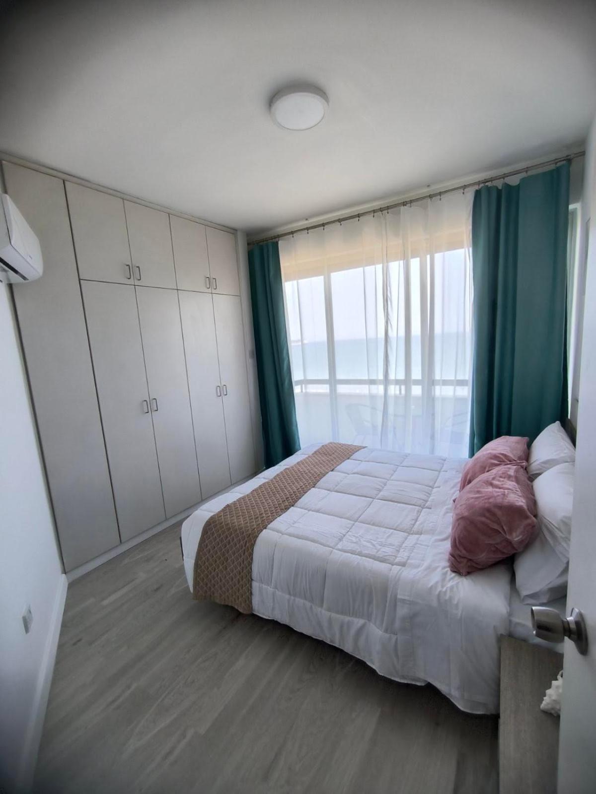Sunorama Beach Garden - Seaview Lárnaca Exterior foto